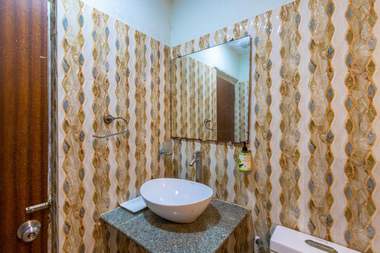 Opiam B&B A Business Hotel コルカタ エクステリア 写真